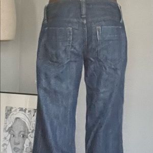 low rise baggy jeans